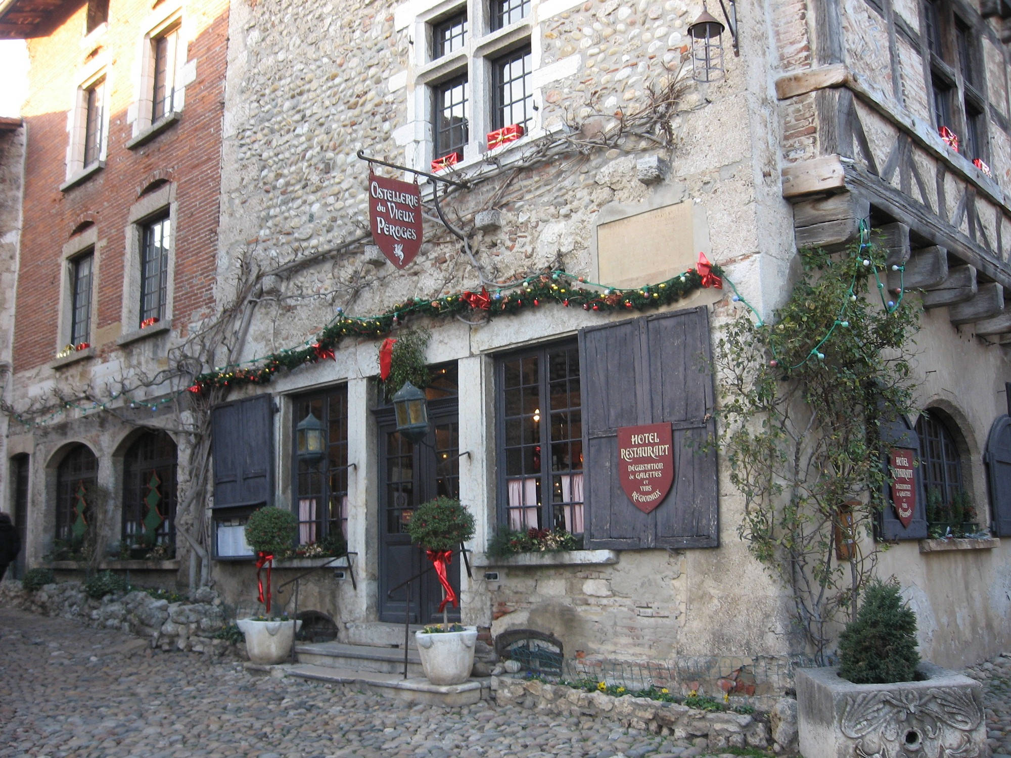 Pérouges